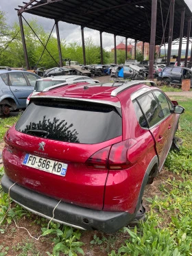 Peugeot 2008 1.2TURBO auto 2бр, снимка 1