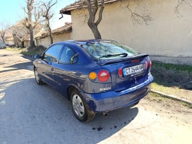 Renault Megane 1.6i 90k.c., снимка 1