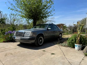     Mercedes-Benz E 230