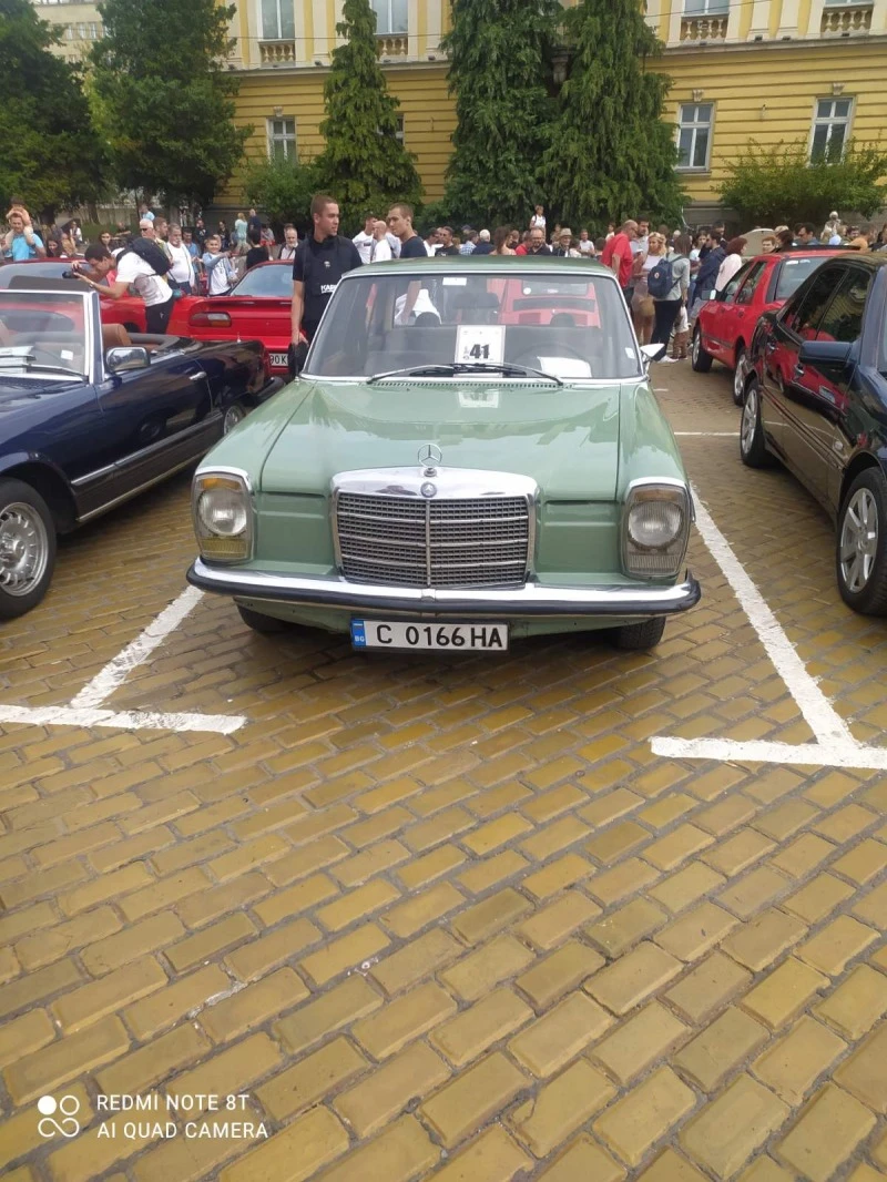 Mercedes-Benz 115 220С, снимка 2 - Автомобили и джипове - 46476220