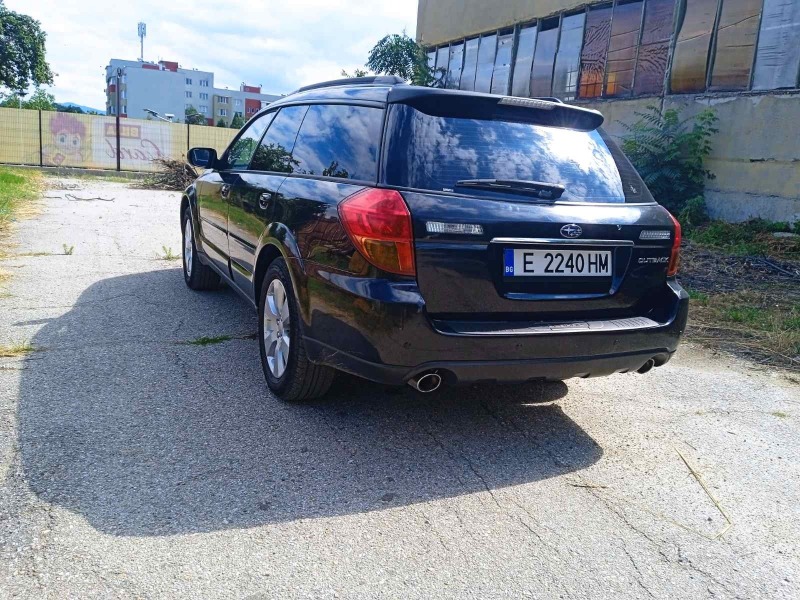 Subaru Outback 3.0/245кс.Газ/Бензин Топ Оферта, снимка 2 - Автомобили и джипове - 46780338