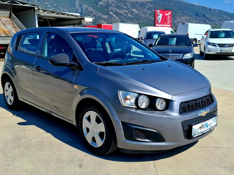 Chevrolet Aveo 1.2i/Клима/Euro5B, снимка 4 - Автомобили и джипове - 47364133