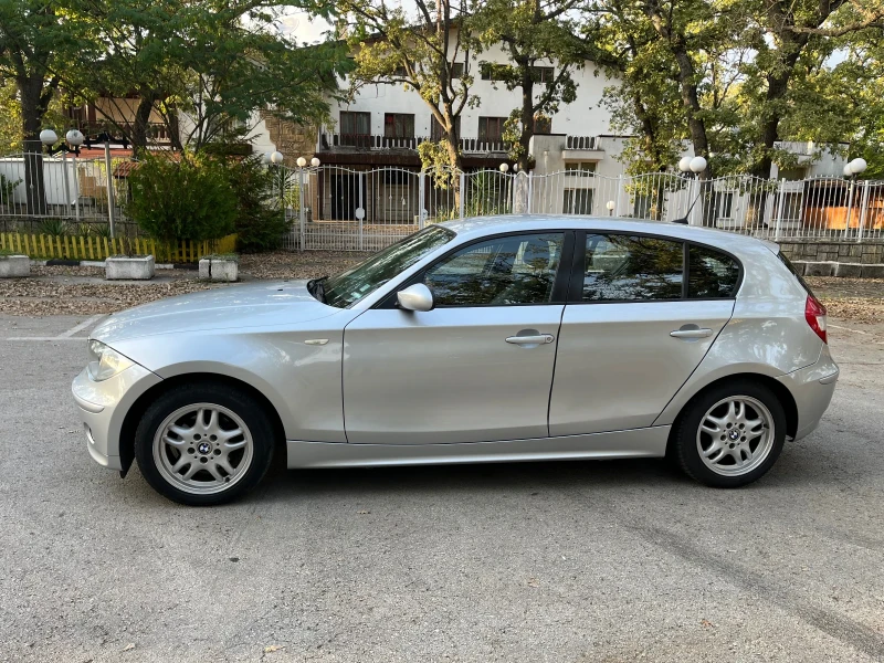 BMW 116 i, снимка 3 - Автомобили и джипове - 47488767