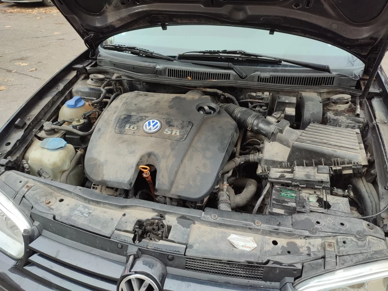 VW Golf 4, снимка 9 - Автомобили и джипове - 48020977