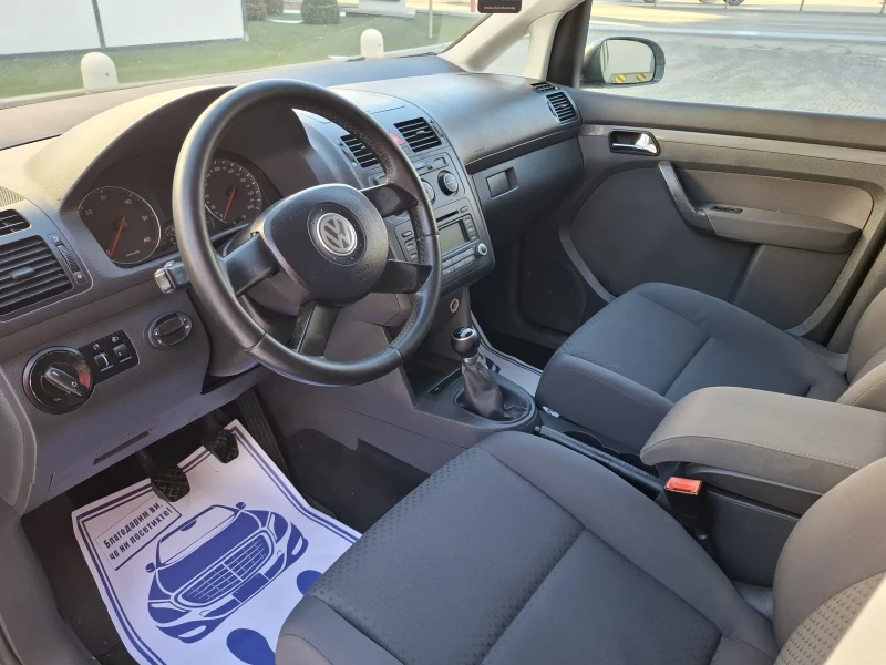 VW Touran 1.9(105кс)* * 6-СКОРОСТИ* * * НОВ ВНОС* * * , снимка 14 - Автомобили и джипове - 48575184