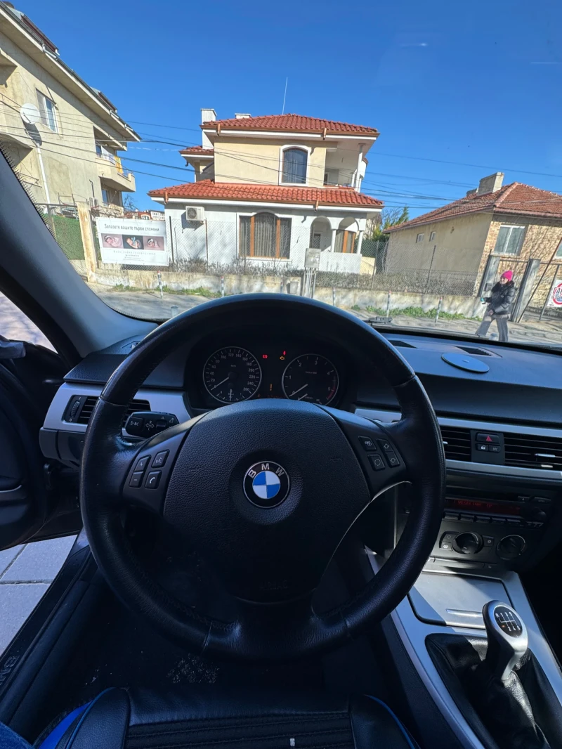 BMW 318, снимка 6 - Автомобили и джипове - 48741531