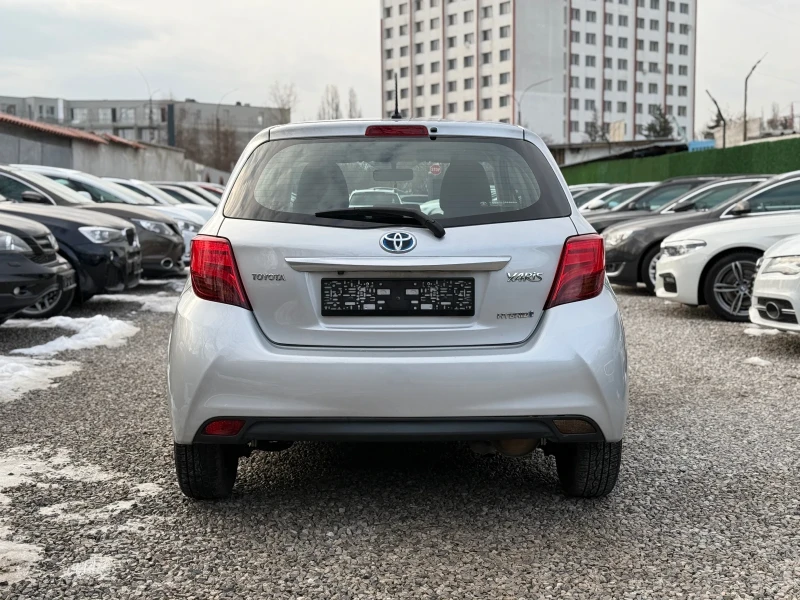 Toyota Yaris 1.5/Hybrid/Automatic/Euro6B/114000km, снимка 6 - Автомобили и джипове - 49292965