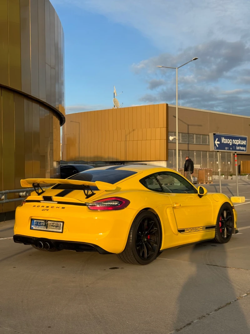Porsche Cayman GT4, снимка 4 - Автомобили и джипове - 52080837