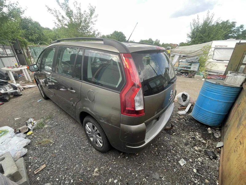 Citroen Grand C4 Picasso 1.6i, VTi 120кс., 2012, снимка 4 - Автомобили и джипове - 52411011