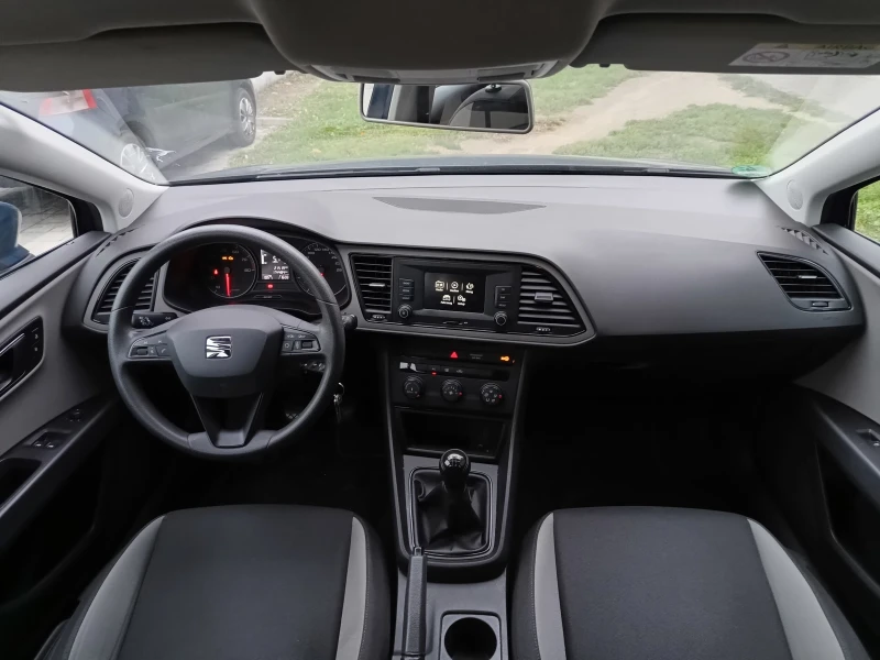 Seat Leon, снимка 7 - Автомобили и джипове - 52589809