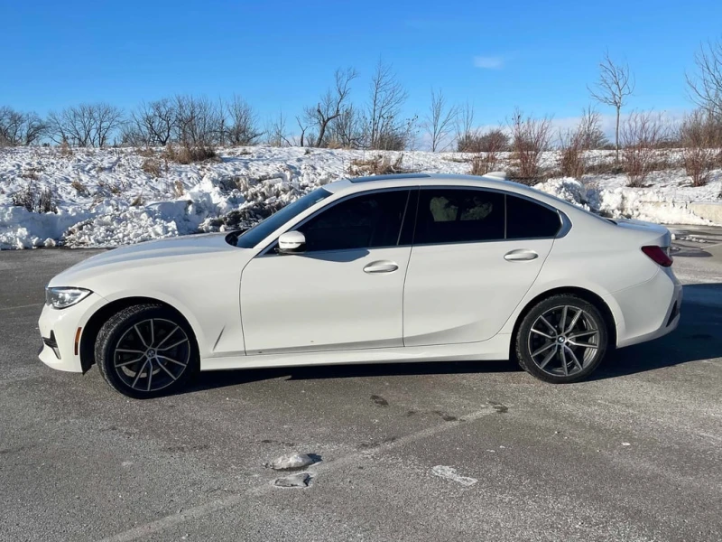 BMW 330 2022 XDRIVE * БЕЗ ПЪРВОНАЧАЛНА ВНОСКА* , снимка 2 - Автомобили и джипове - 52795997