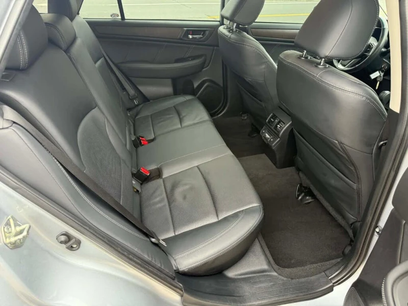 Subaru Outback 2018 Subaru Outback 2.5i Limited AWD, снимка 13 - Автомобили и джипове - 52855697