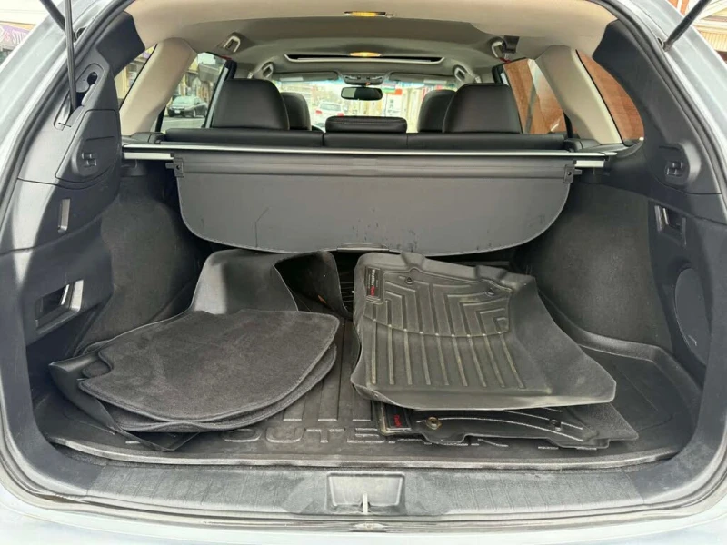 Subaru Outback 2018 Subaru Outback 2.5i Limited AWD, снимка 14 - Автомобили и джипове - 52855697