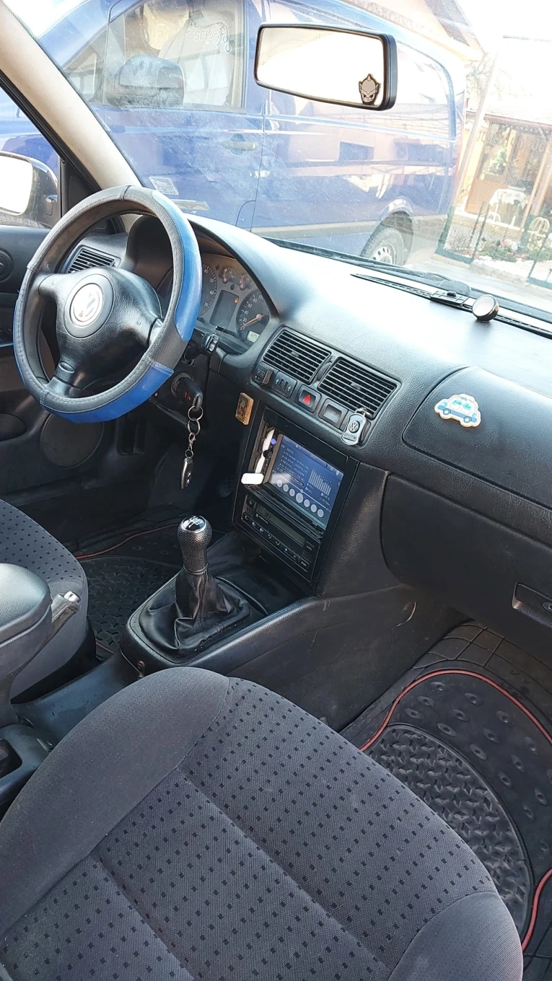 VW Golf, снимка 6 - Автомобили и джипове - 52977121