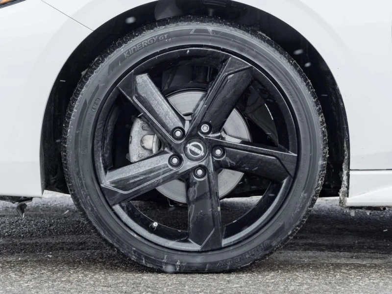 Nissan Sentra * SR * CARFAX * ЦЕНА ДО БГ, снимка 4 - Автомобили и джипове - 53431039