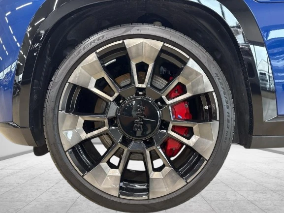 BMW XM = Carbon = Shadow Line Гаранция, снимка 5 - Автомобили и джипове - 52678480