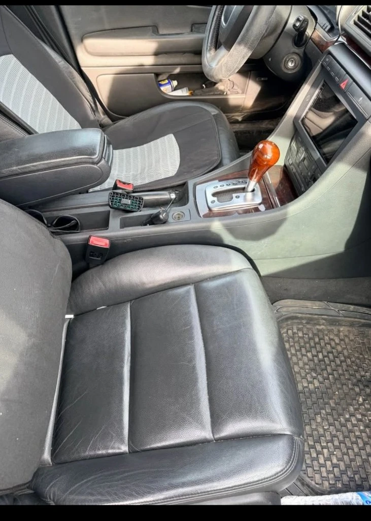 Audi A4 2.0 , 140 konq, снимка 6 - Автомобили и джипове - 54059938