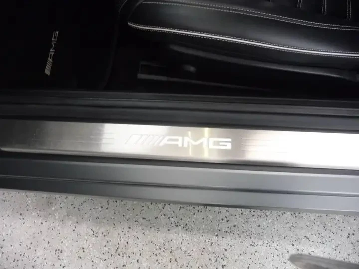 Mercedes-Benz SLC Automatic, снимка 9 - Автомобили и джипове - 56011106