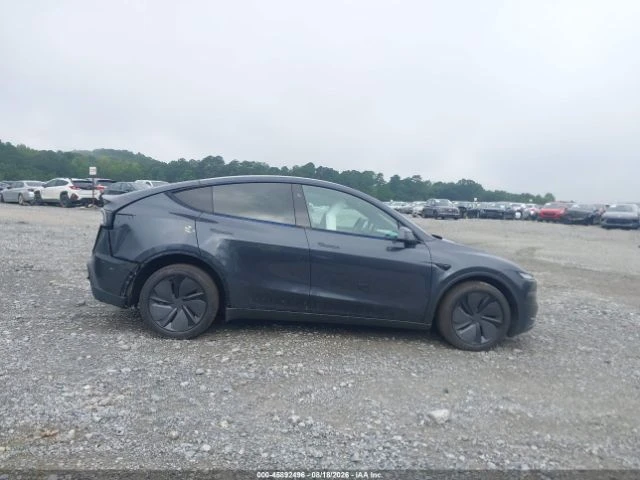 Tesla Model Y PREMIUM REAR-WHEEL DRIVE, снимка 13 - Автомобили и джипове - 56366856