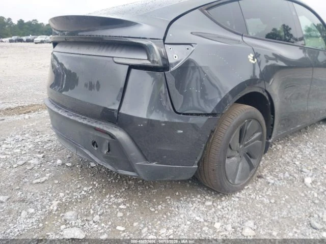 Tesla Model Y PREMIUM REAR-WHEEL DRIVE, снимка 6 - Автомобили и джипове - 56366856