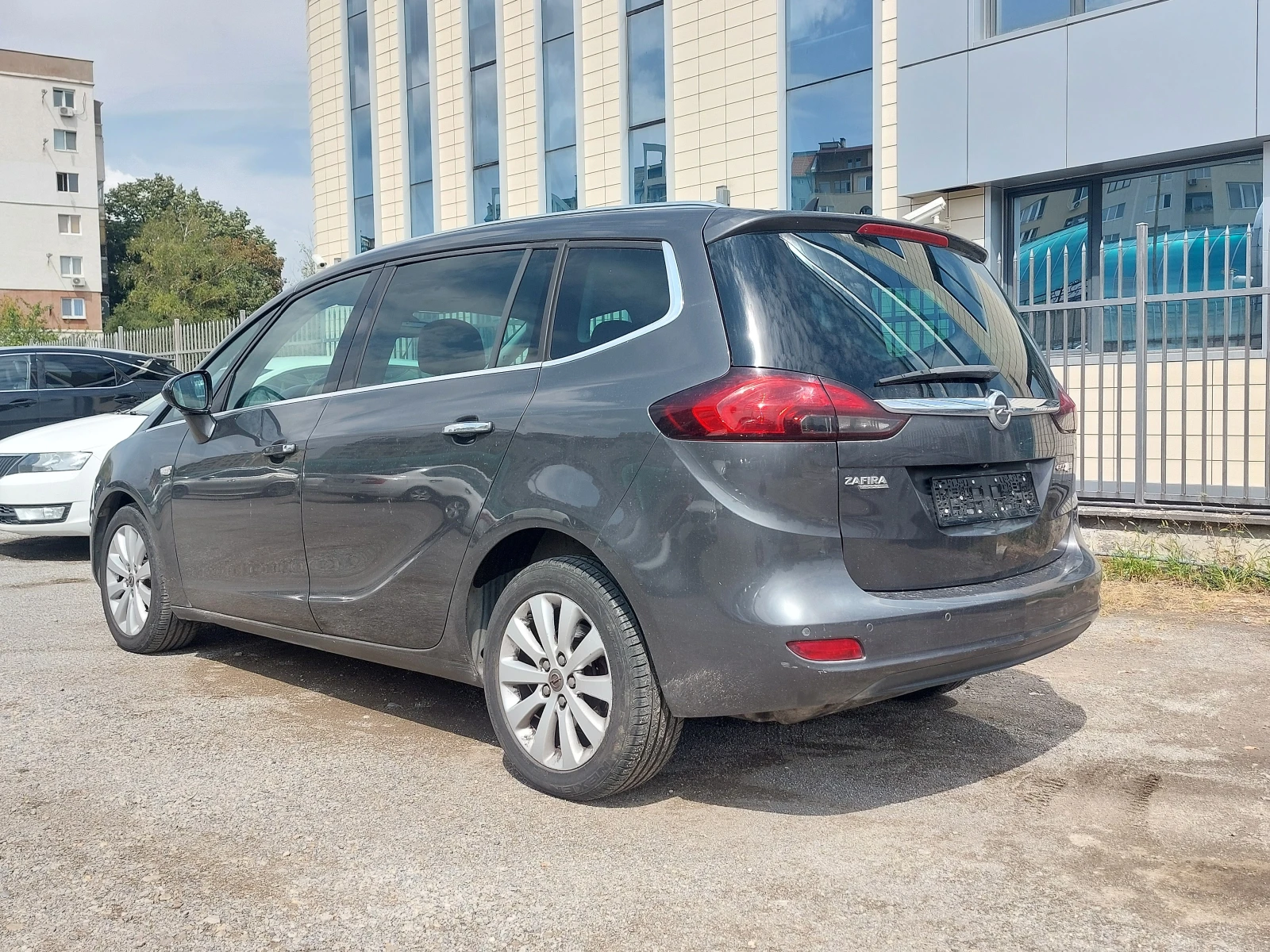 Opel Zafira 1.6TURBO МЕТАН 150кс COSMO КОЖА НАВИГАЦИЯ 7МЕСТА - изображение 7