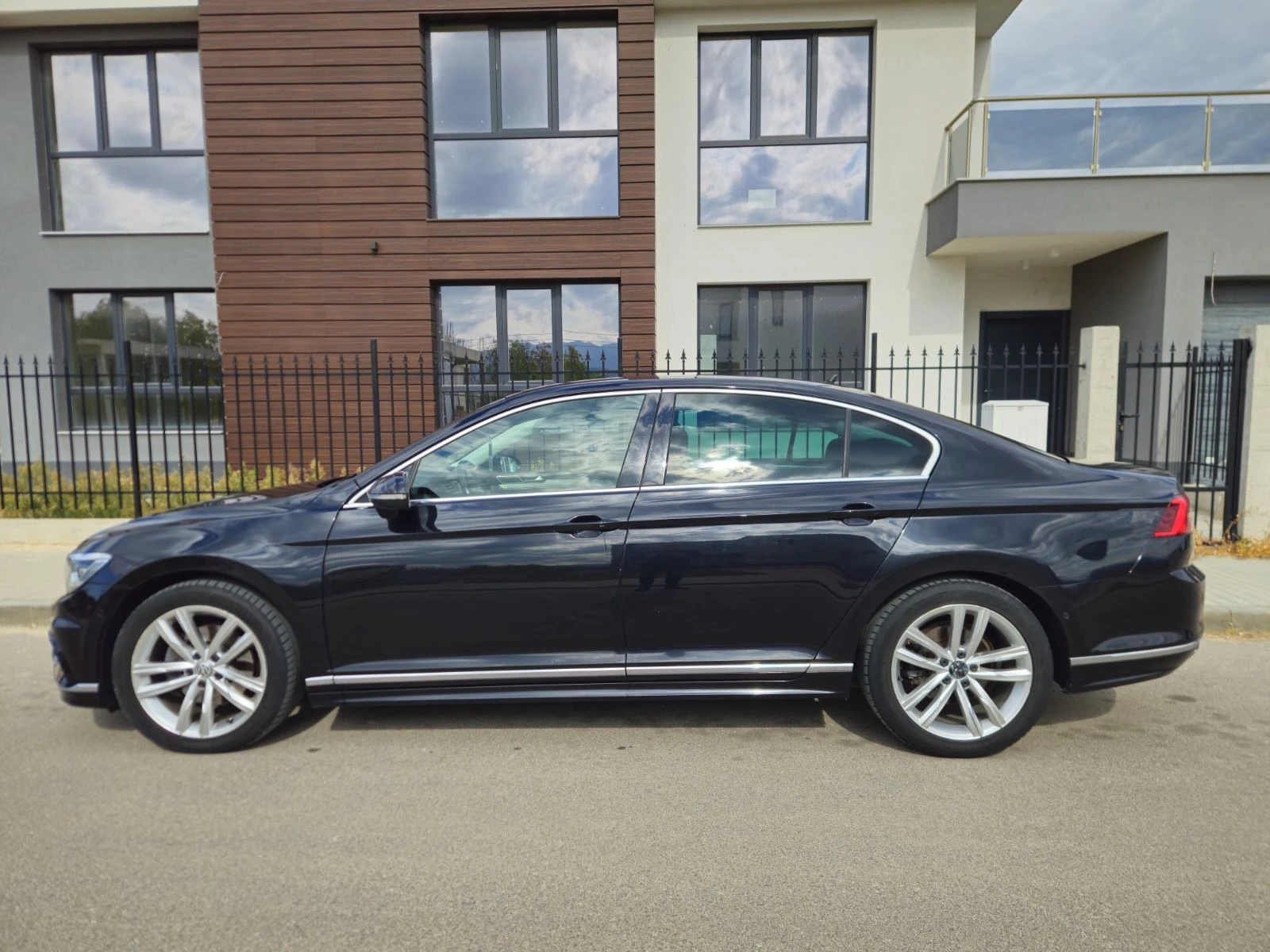 VW Passat  - изображение 4