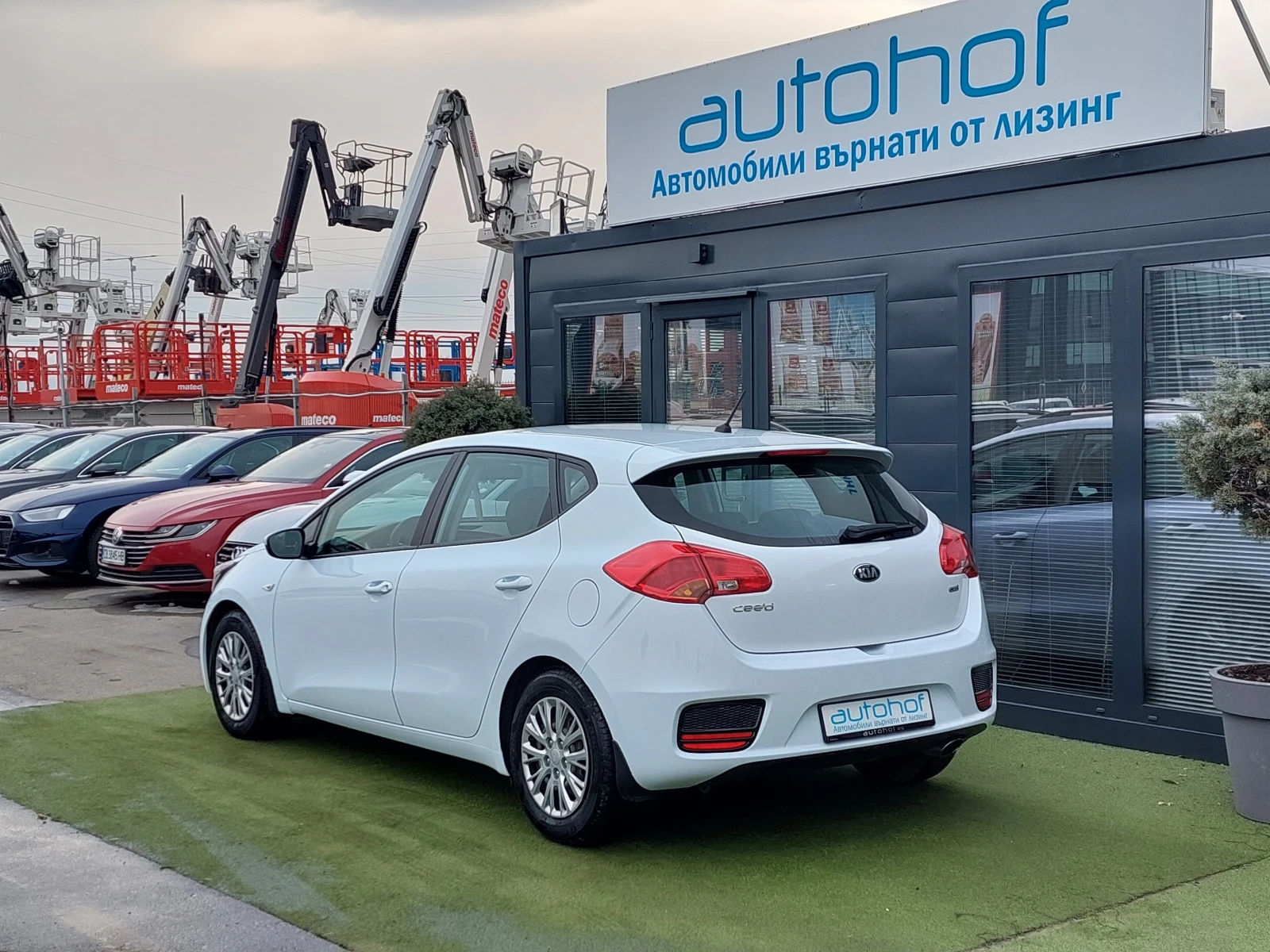 Kia Ceed 1.4crdi/90k.c./6MT/ - изображение 3