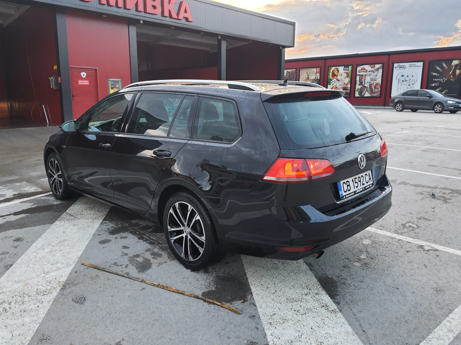 VW Golf Variant Lounge - изображение 3