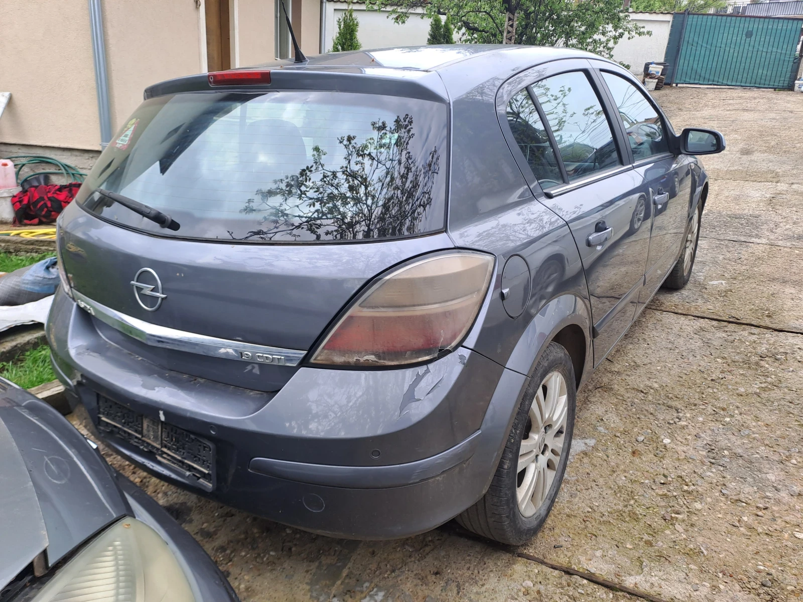 Opel Astra 1.9CDTI - изображение 5