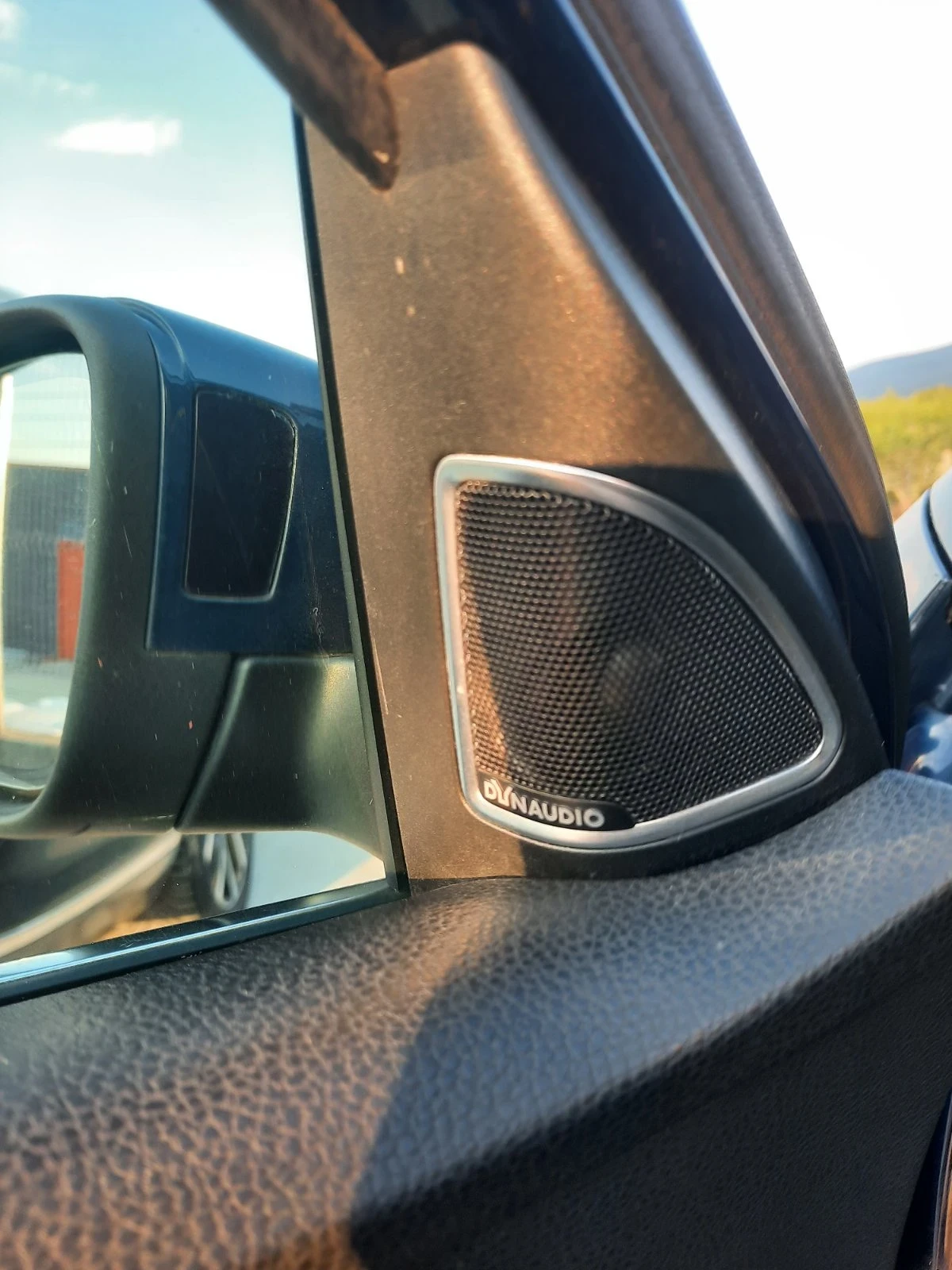 VW Passat 2.0TDI* DSG* 4x4* Panorama* Full | Mobile.bg   15