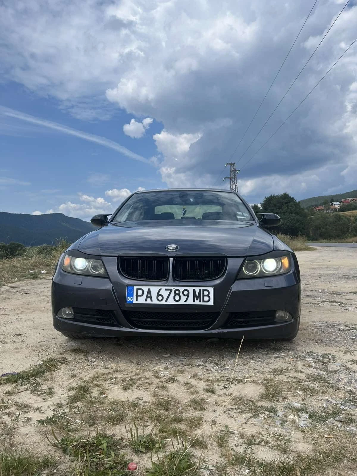 BMW 320  - изображение 2