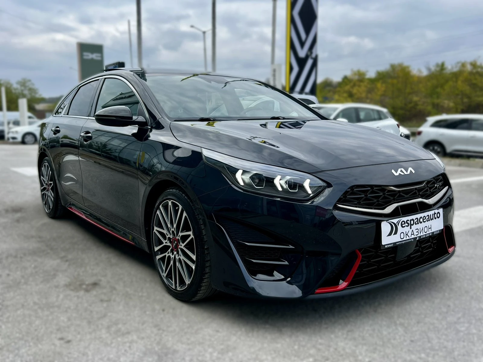 Kia Pro ceed GT 1.6 T-GDi / 204 к.с. / DCT / Панорама - изображение 3