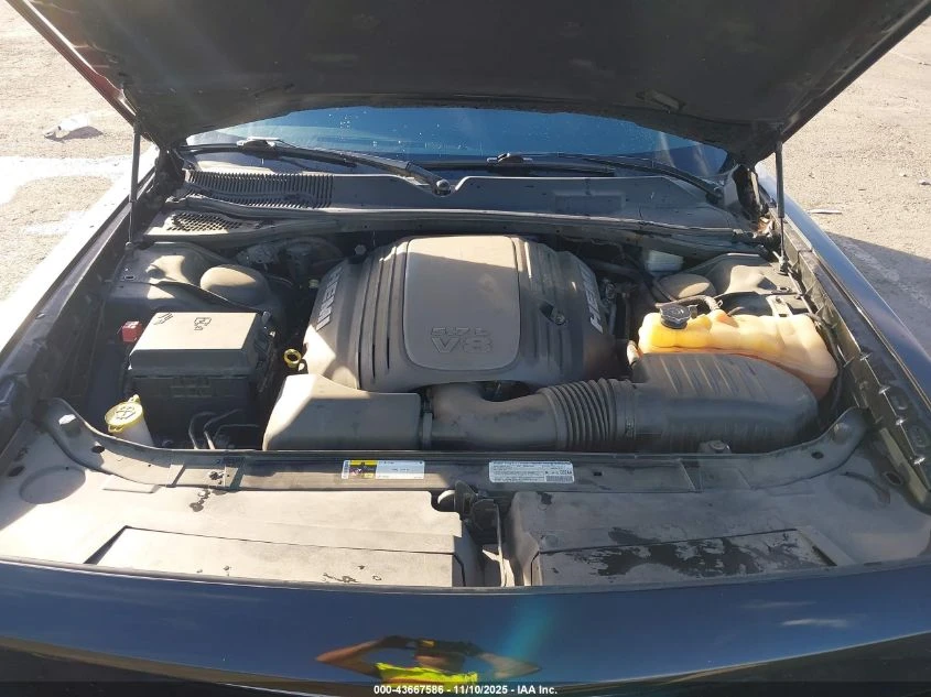 Dodge Challenger R/T CLASSIC* 5.7 HEMI* *  *  | Mobile.bg   11