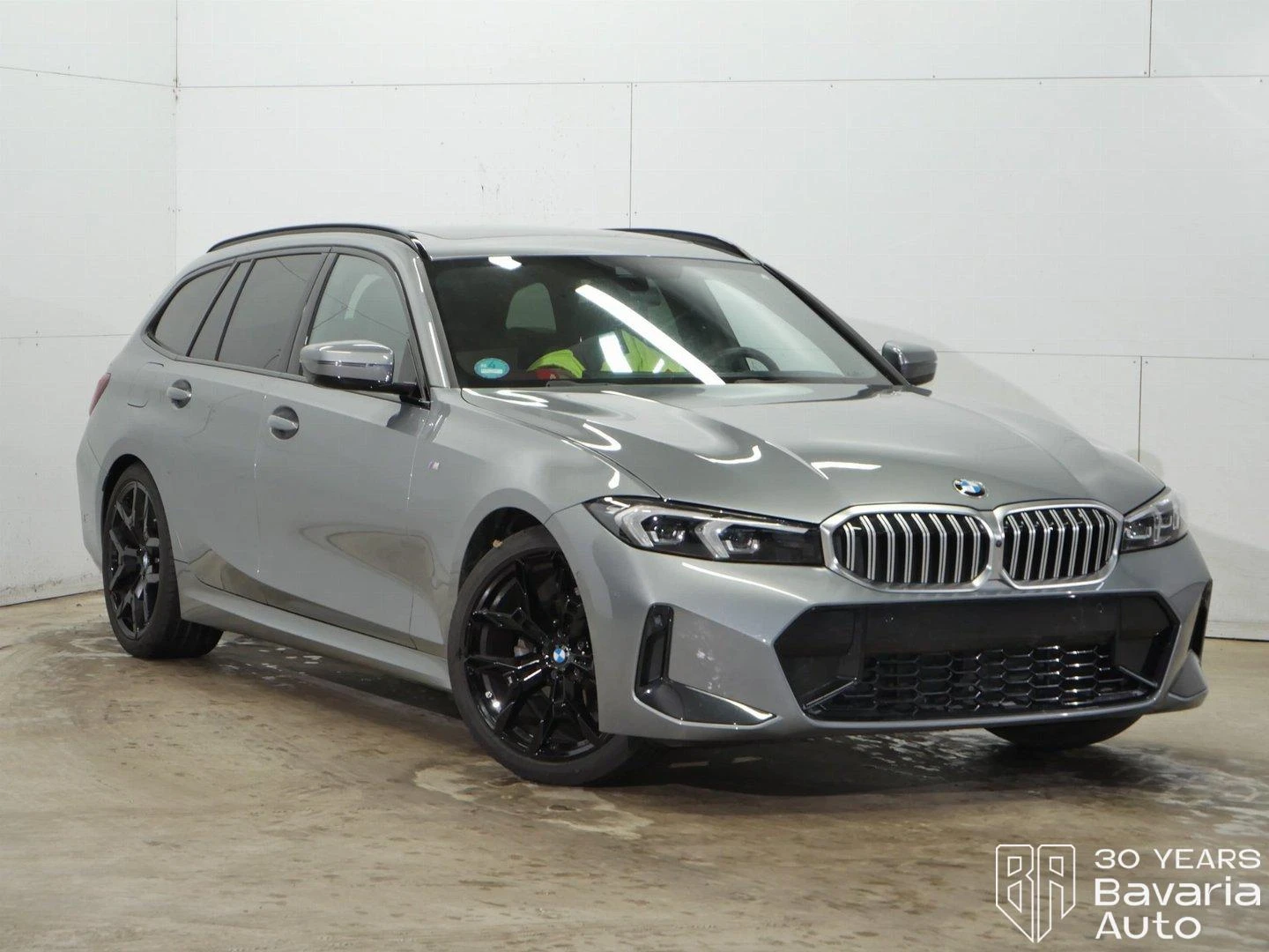 BMW 318 i Touring M Sport Paket Steptronic - изображение 4