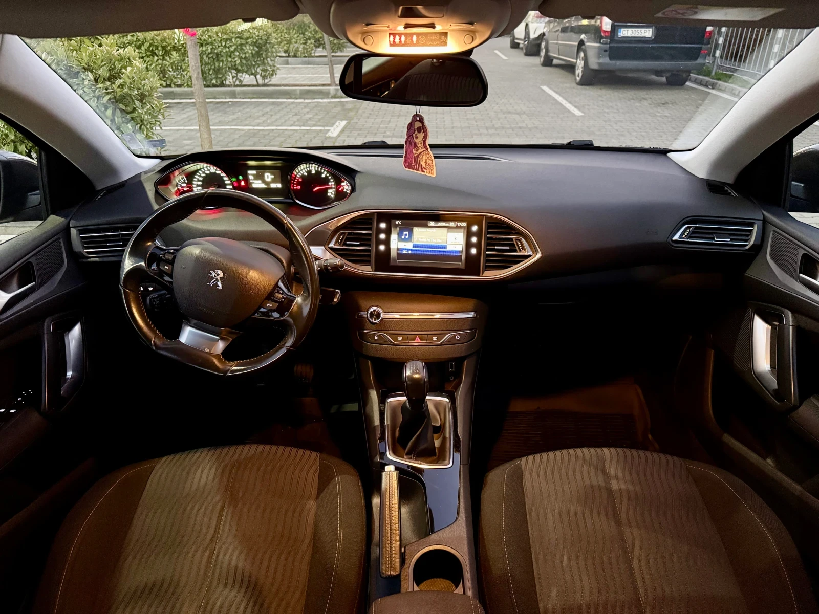 Peugeot 308 | Mobile.bg � ����������� 8