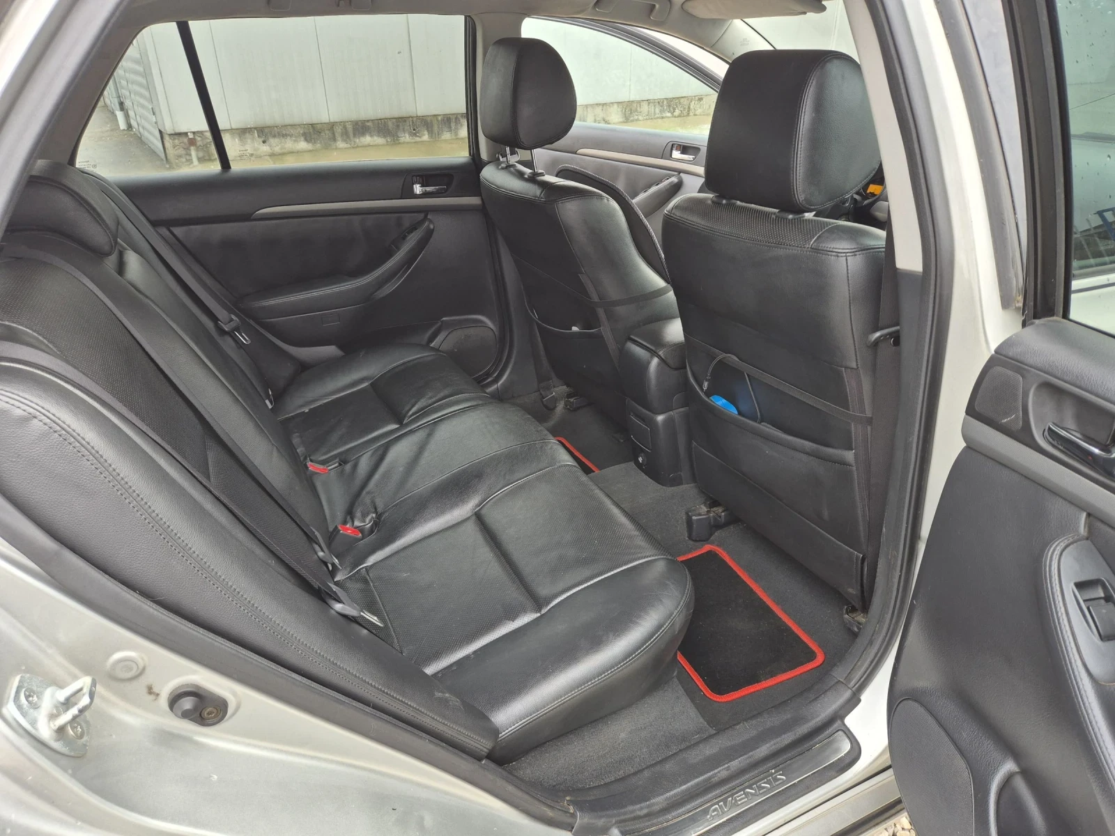 Toyota Avensis 2.2 D4D DCAT 177 �.�. Face lift  | Mobile.bg � ����������� 12