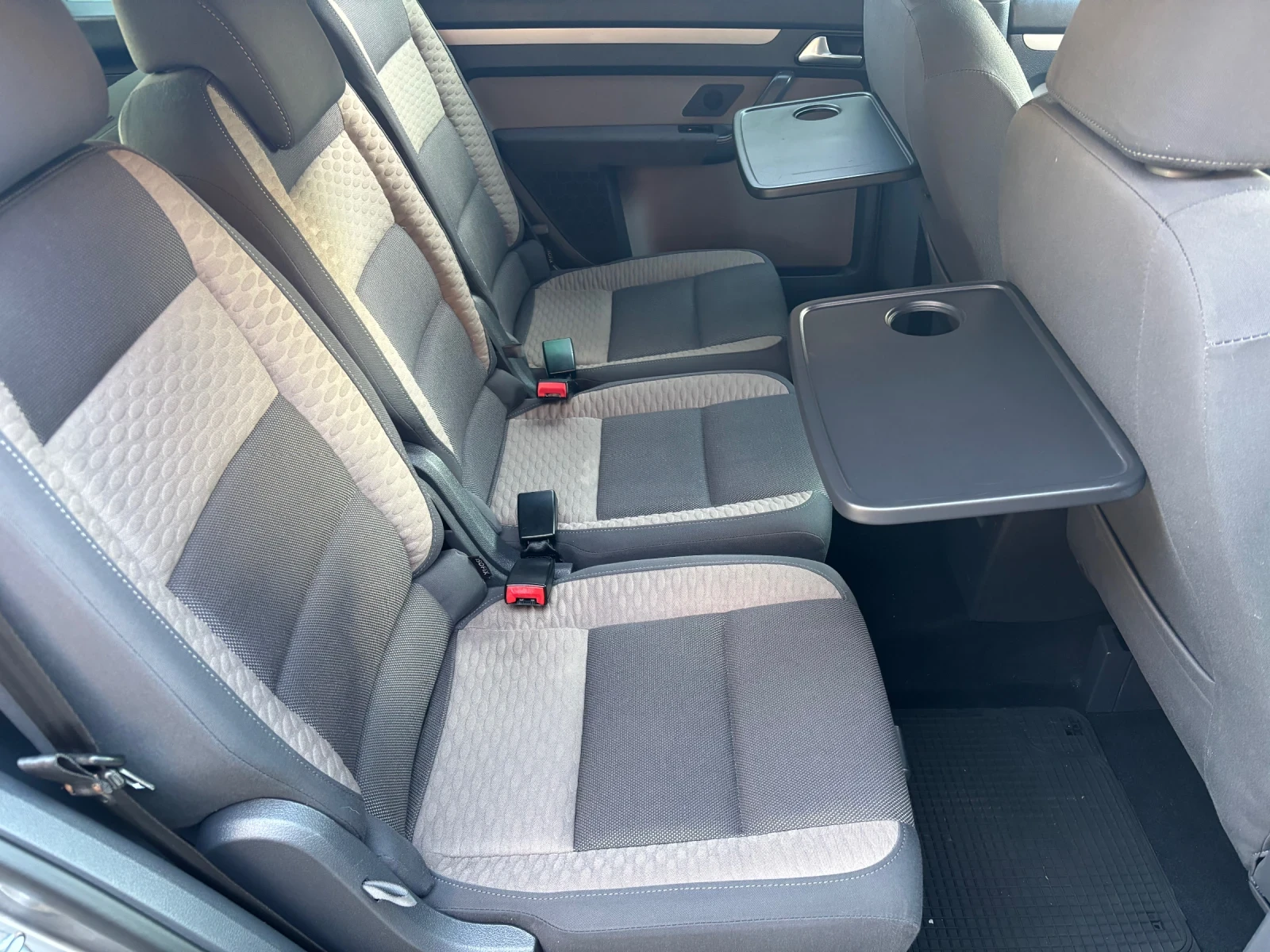 VW Touran 1.9 FACE CROSS - изображение 6