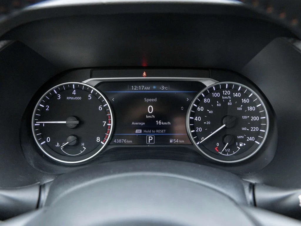 Nissan Sentra * SR * CARFAX * ���� �� �� | Mobile.bg � ����������� 15