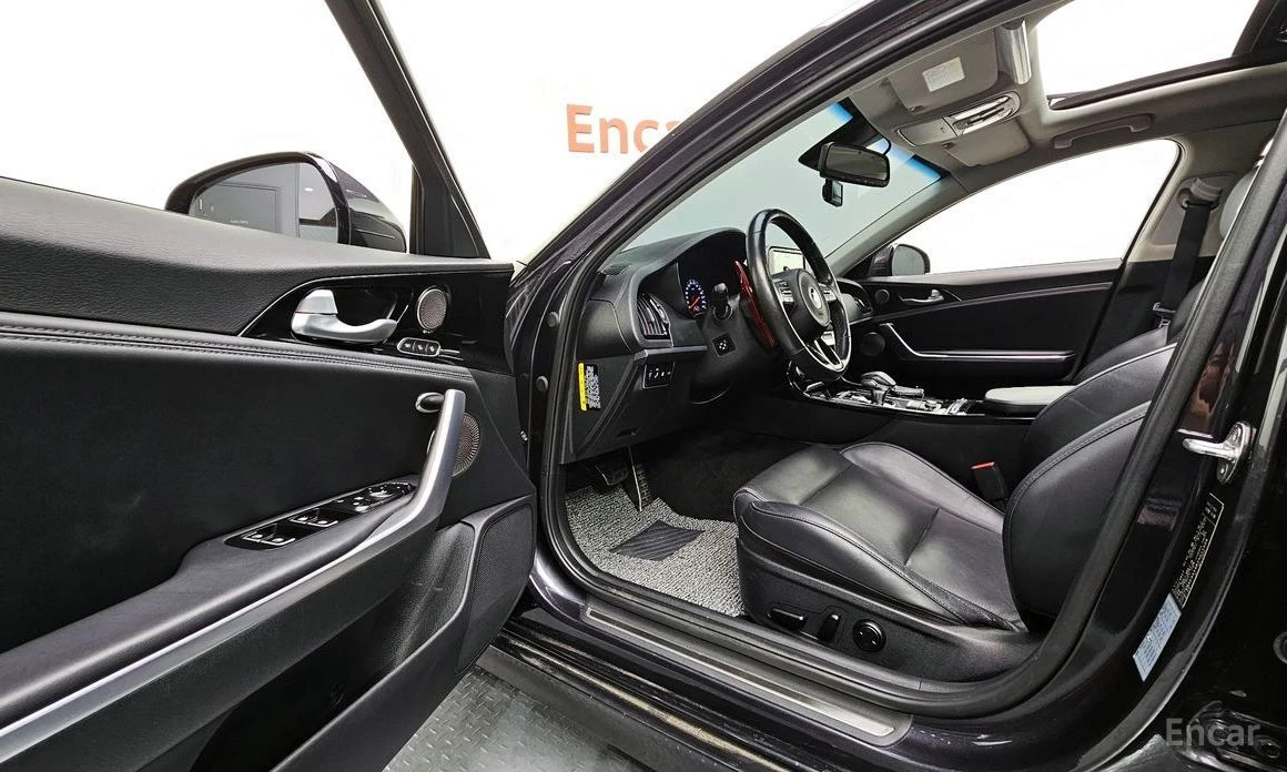 Kia Stinger  - изображение 10