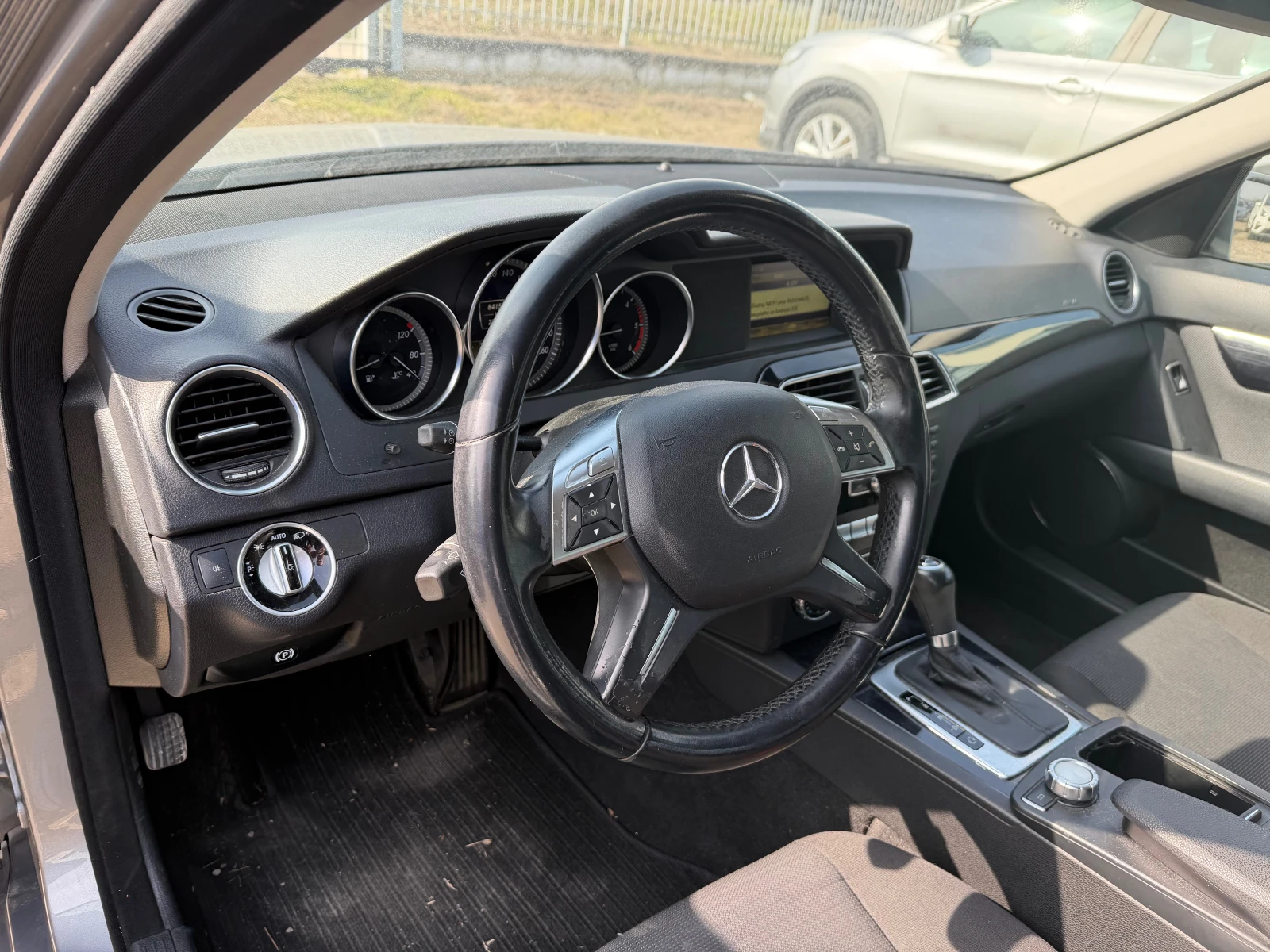 Mercedes-Benz C 250 2.2 CDI  , снимка 11 - Автомобили и джипове - 53707022