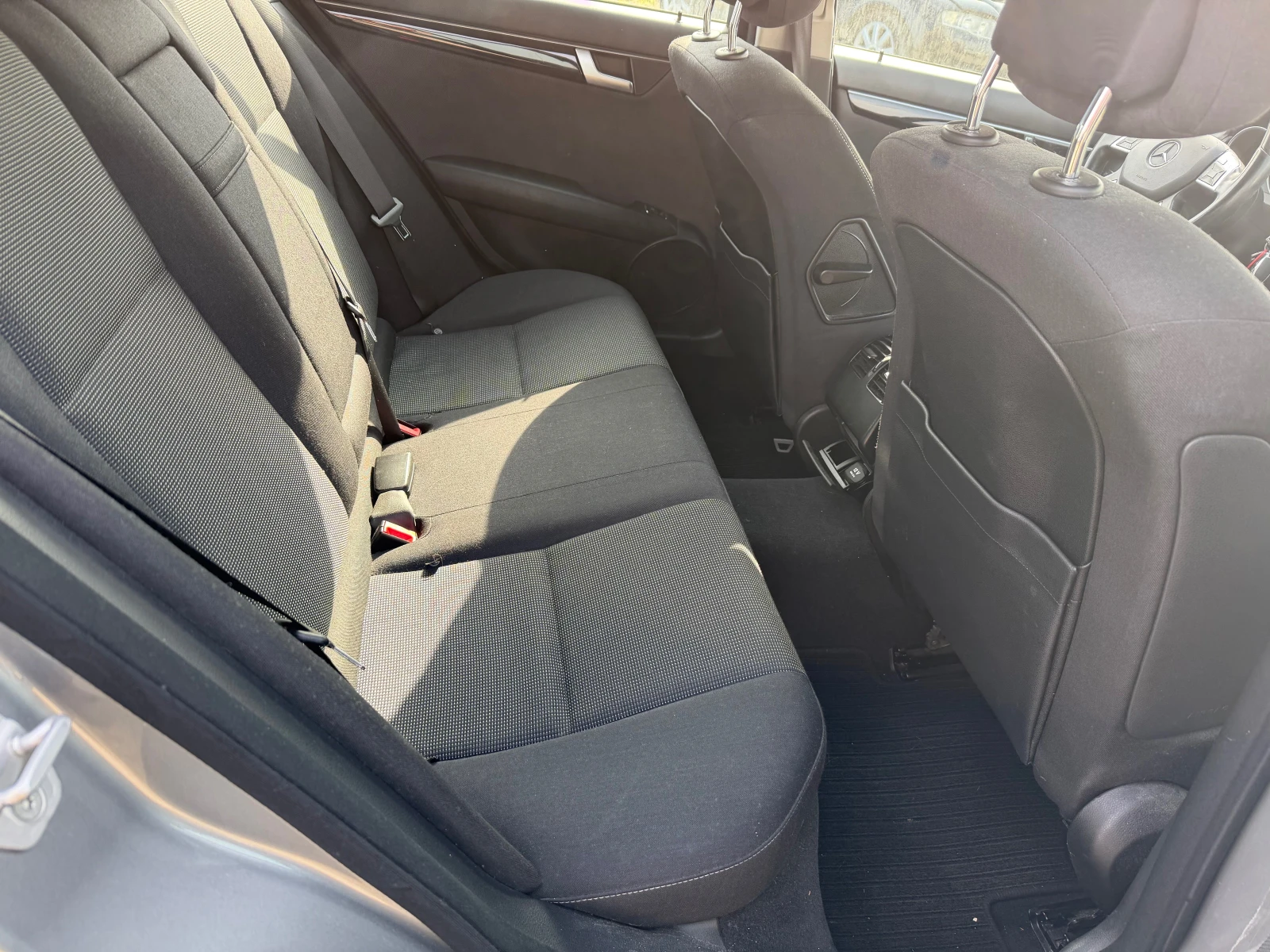 Mercedes-Benz C 250 2.2 CDI  , снимка 17 - Автомобили и джипове - 53707022