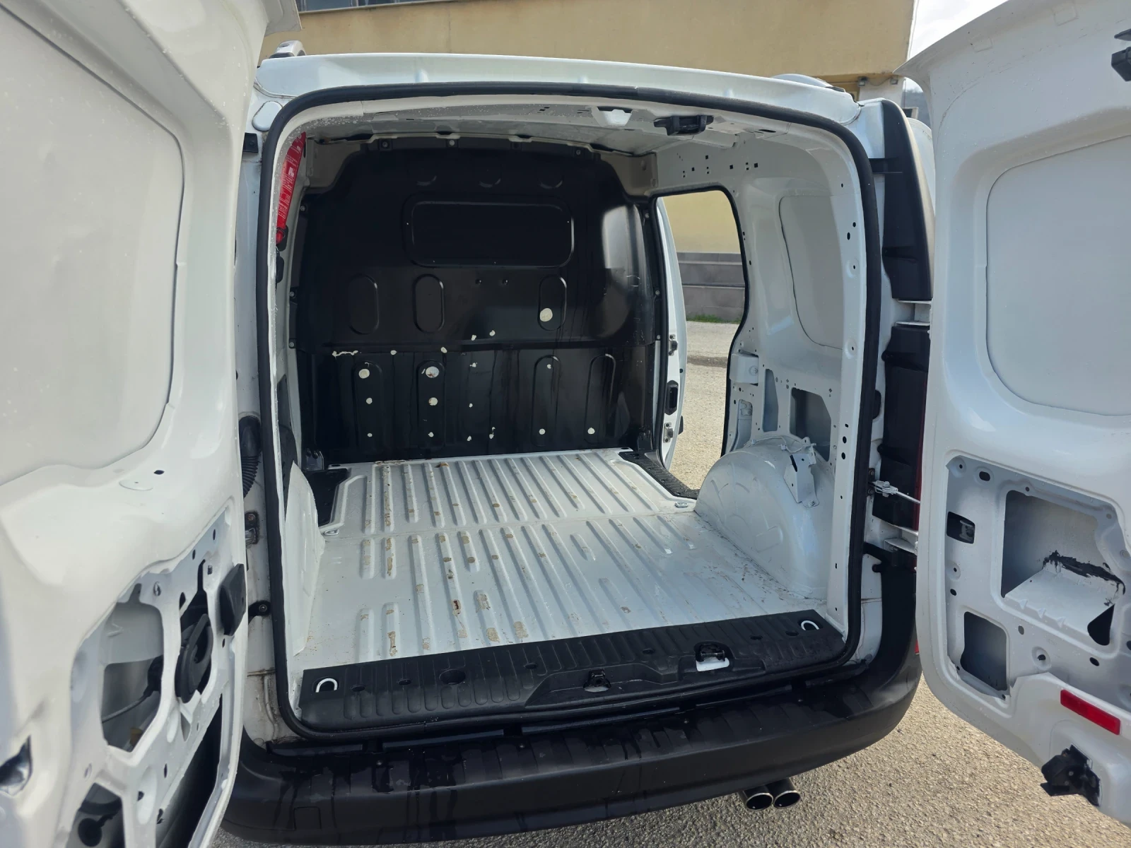 Mercedes-Benz Citan = 1.5dci= , снимка 8 - Автомобили и джипове - 54084835