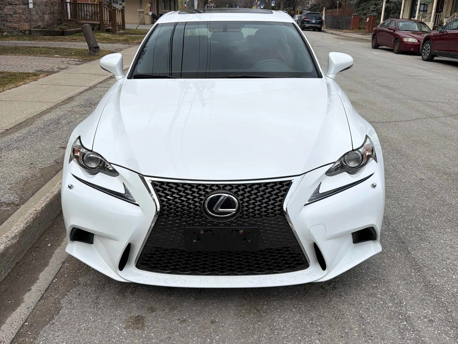 Lexus IS 250 F SPORT * ПОДГРЕВ * ОБДУХ * СЕРВИЗНА ИСТОРИЯ * , снимка 2 - Автомобили и джипове - 54099067