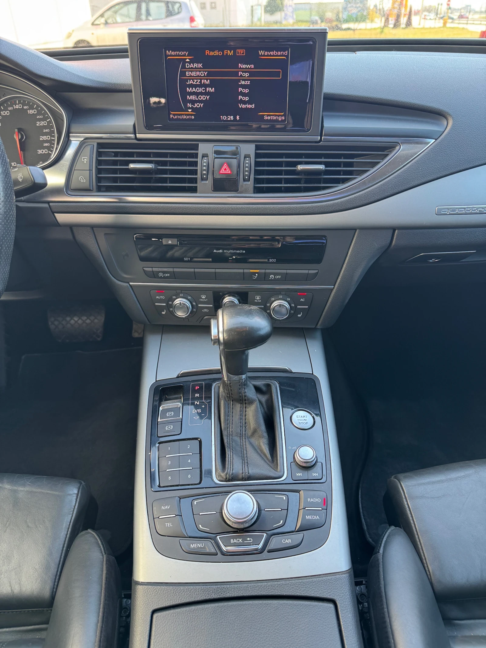 Audi A7 3.0i S Line 4x4 224 000km Сменени Вериги, снимка 16 - Автомобили и джипове - 54109629