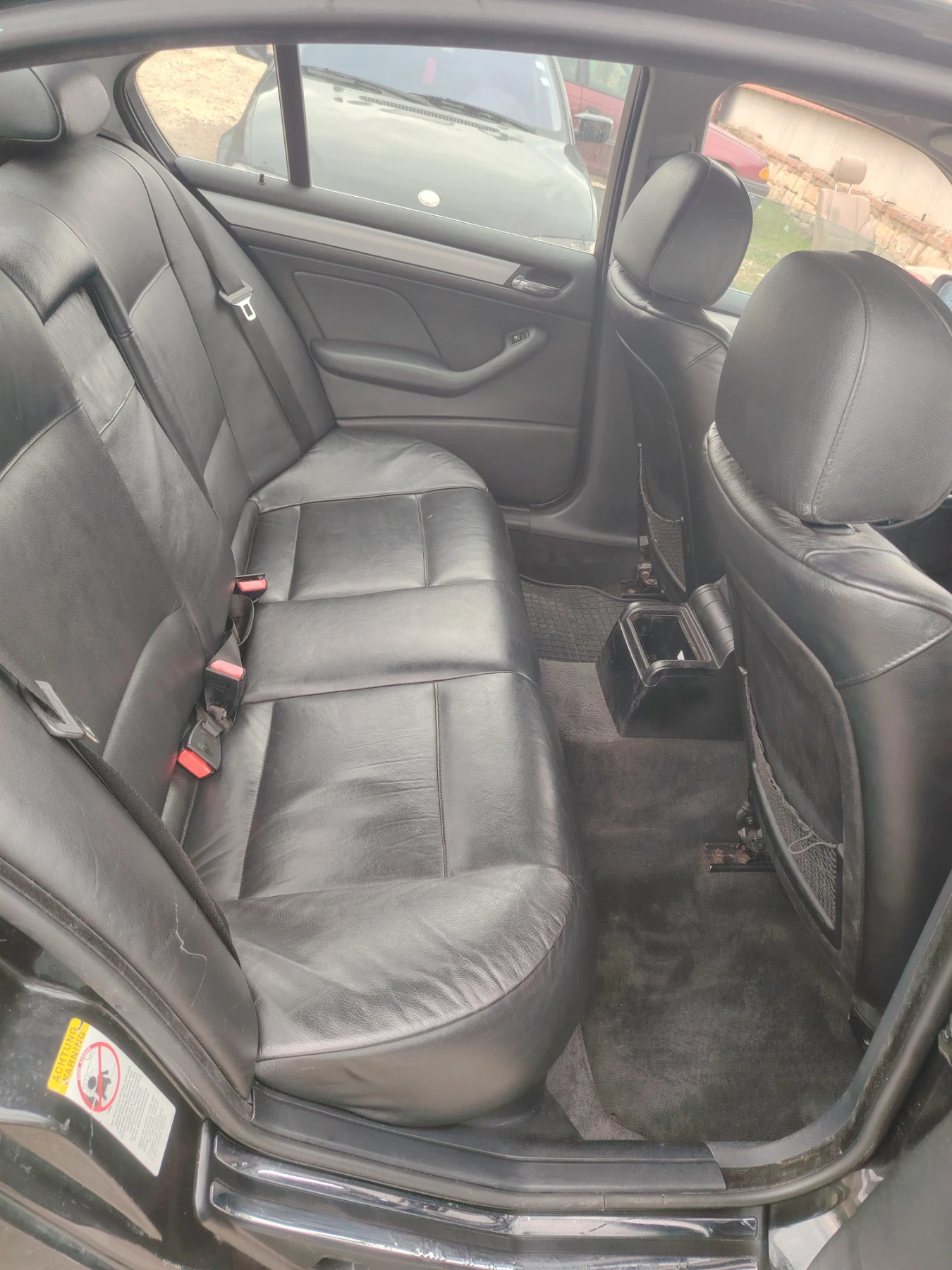 BMW 330, снимка 15 - Автомобили и джипове - 54248101