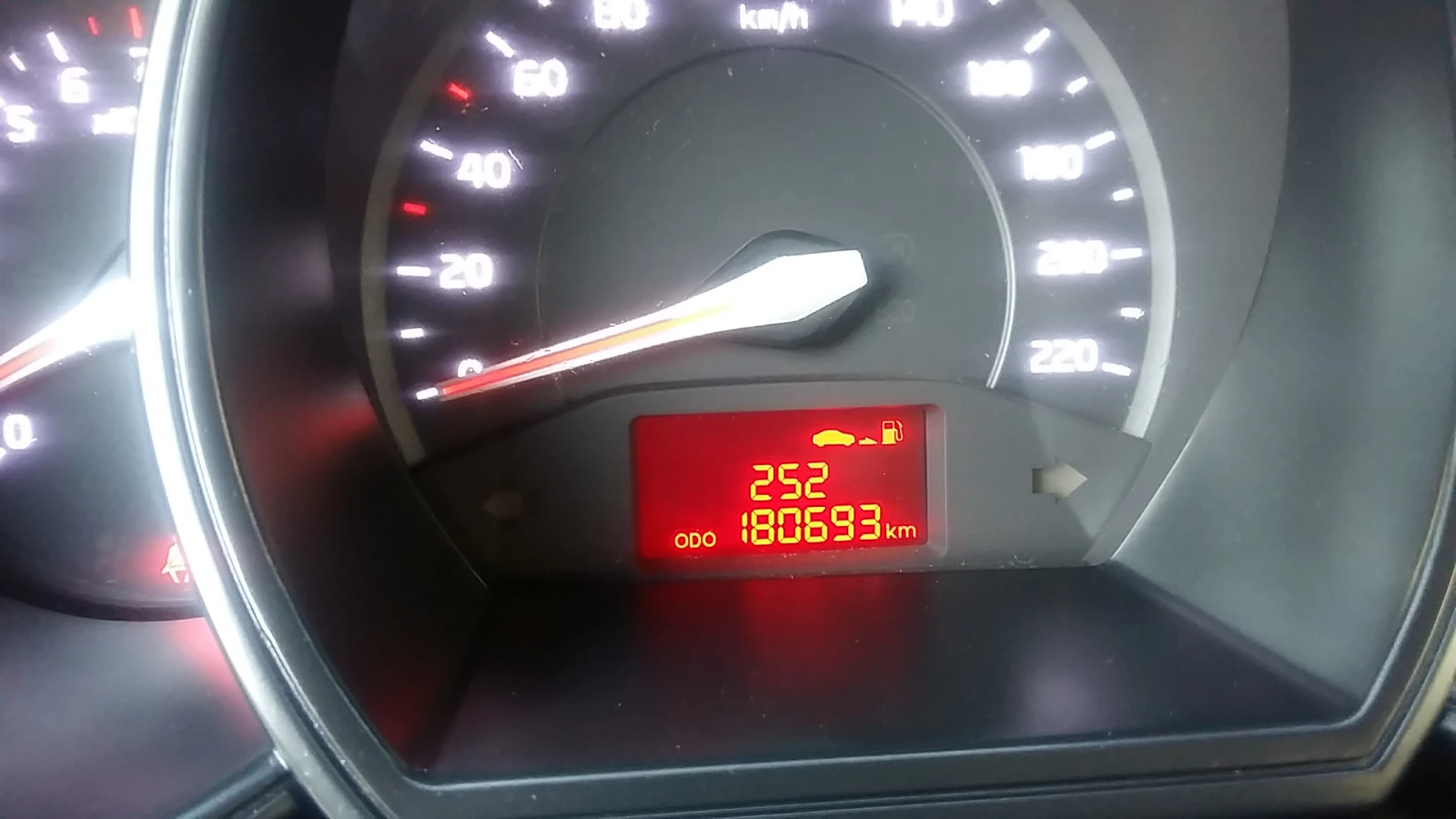 Kia Rio 1.25i16v-Sport Edition!, снимка 13 - Автомобили и джипове - 54430149