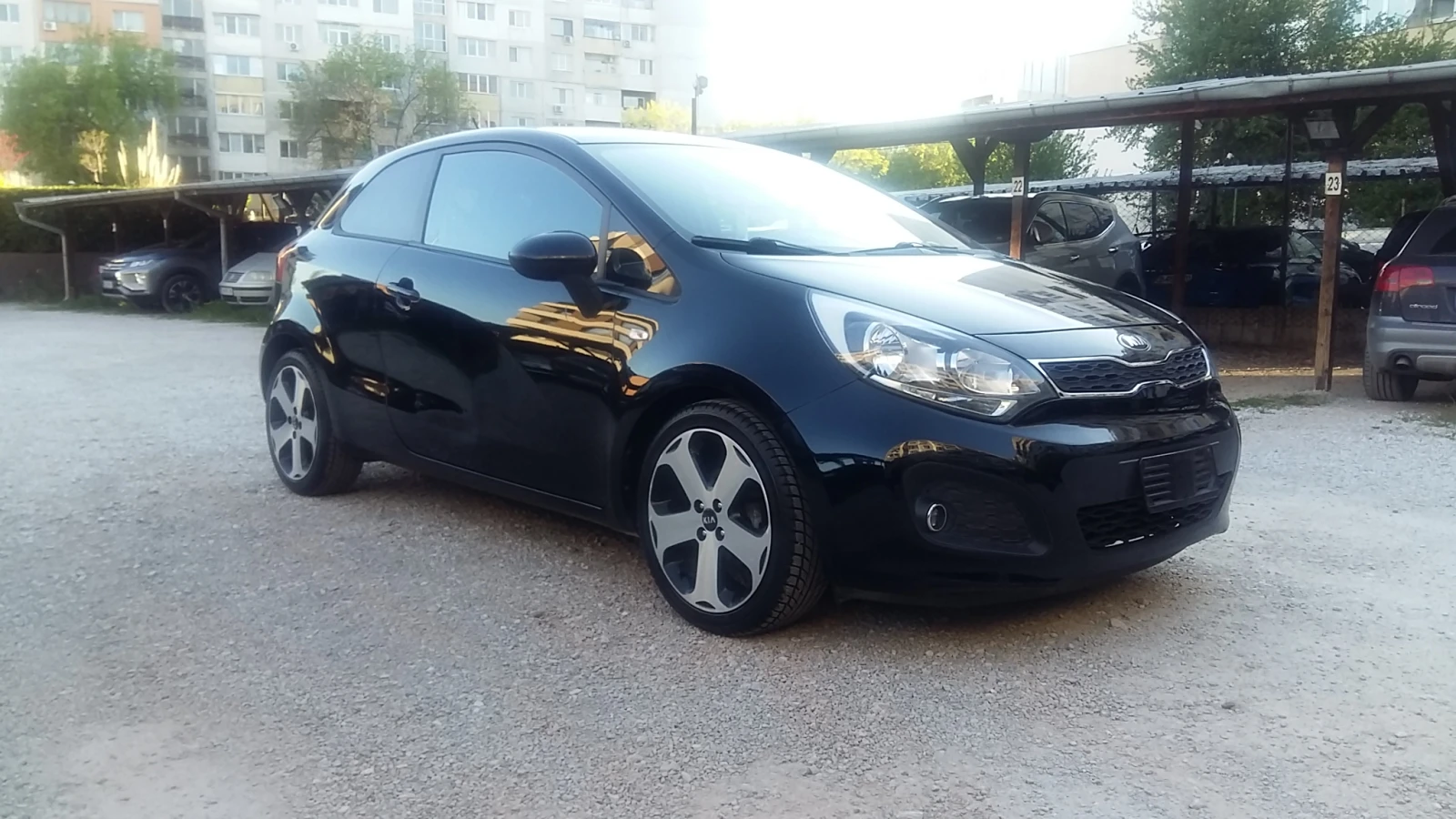 Kia Rio 1.25i16v-Sport Edition!, снимка 3 - Автомобили и джипове - 54430149