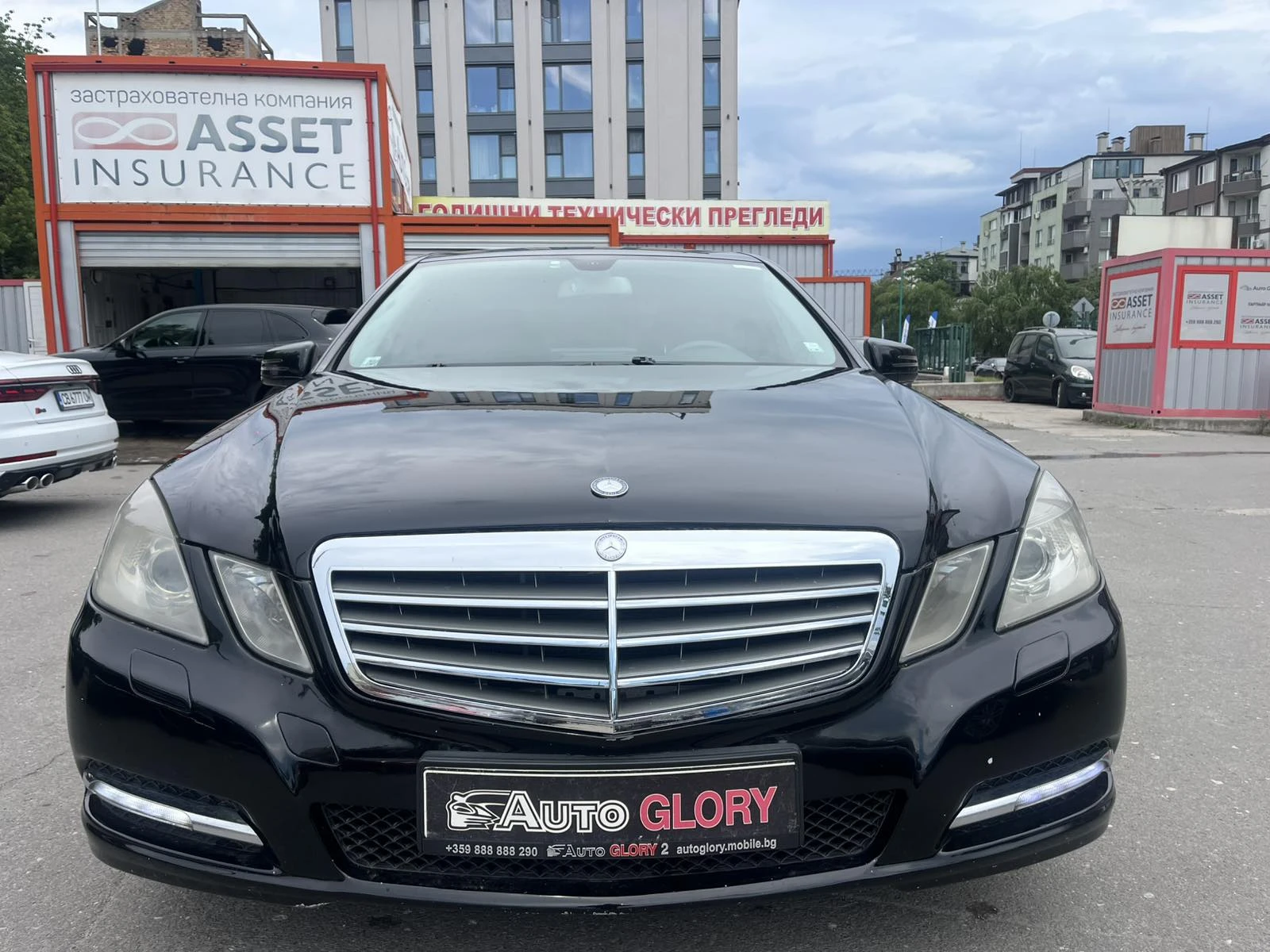 Mercedes-Benz E 200 benz/metan, снимка 2 - Автомобили и джипове - 54617875