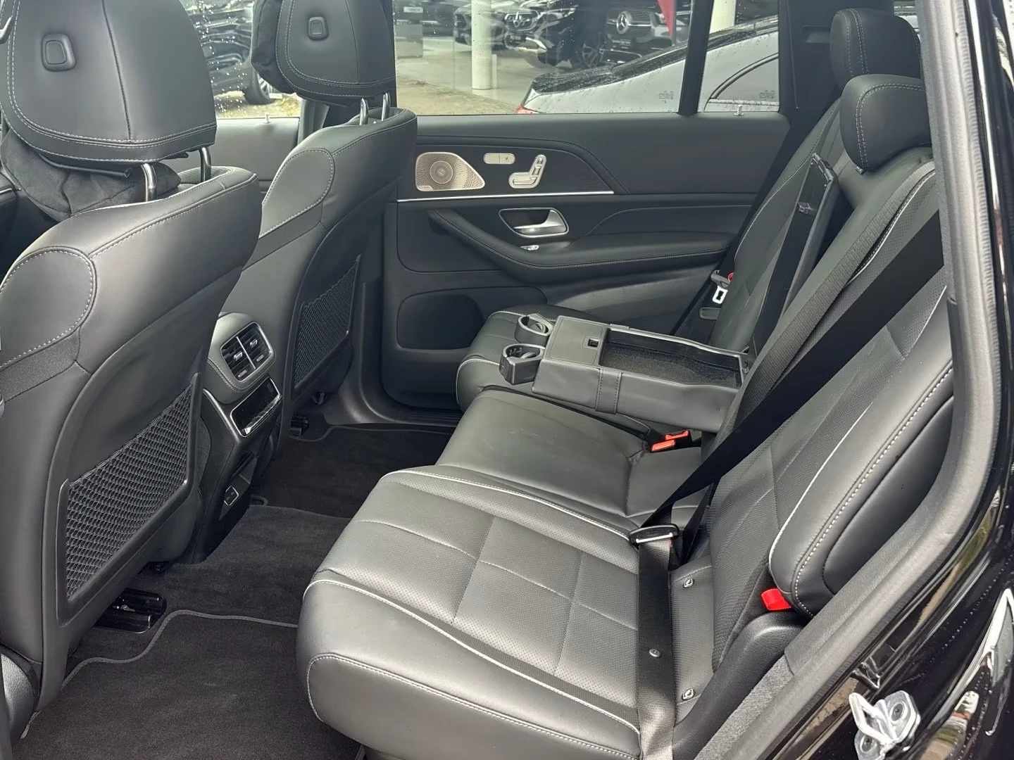 Mercedes-Benz GLS 450 * FACELIFT* 4 MATIC* AMG* BURMESTER* PANO* 360* , снимка 13 - Автомобили и джипове - 54995875