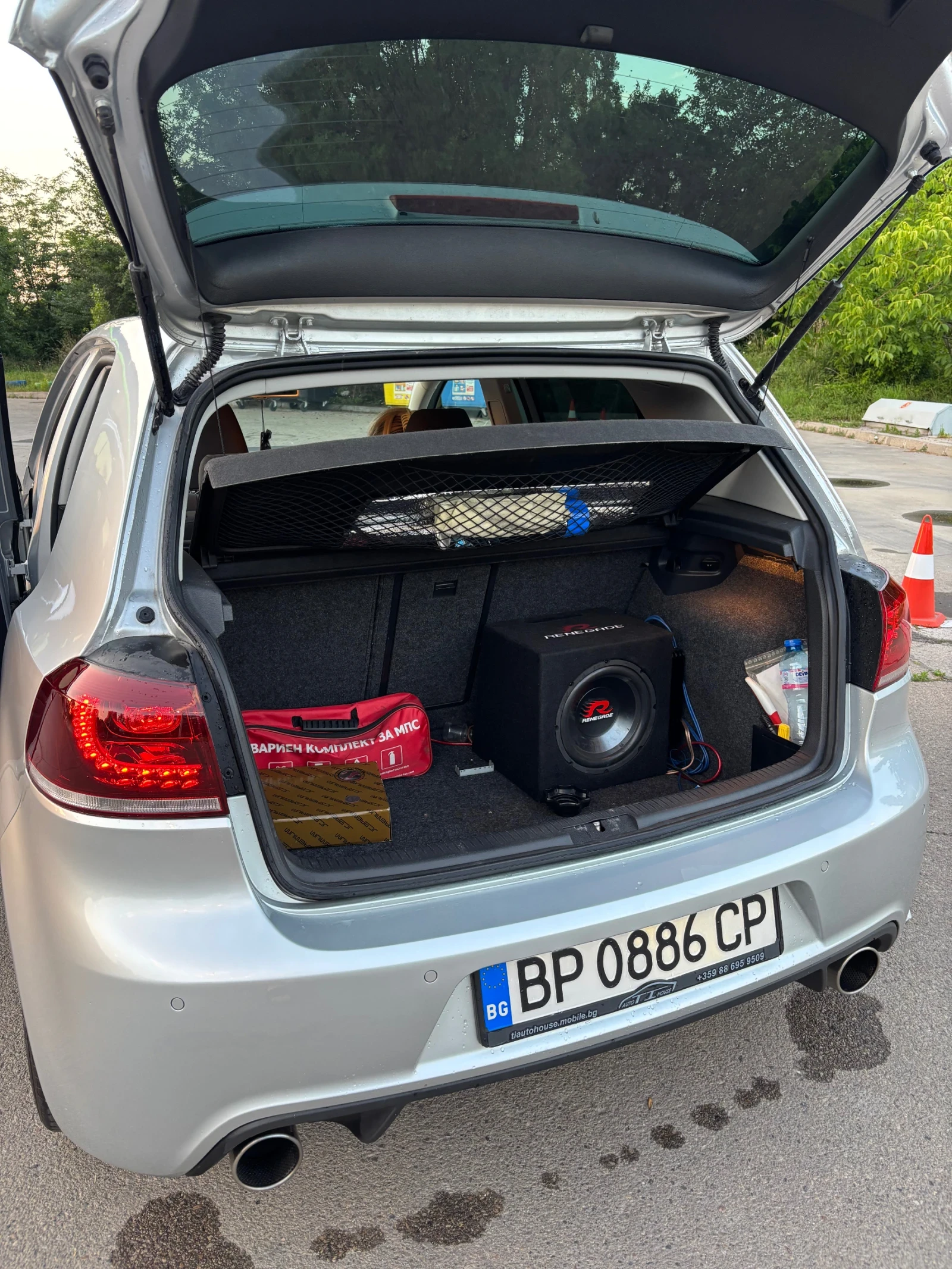 VW Golf 2.0tdi, снимка 10 - Автомобили и джипове - 55105727